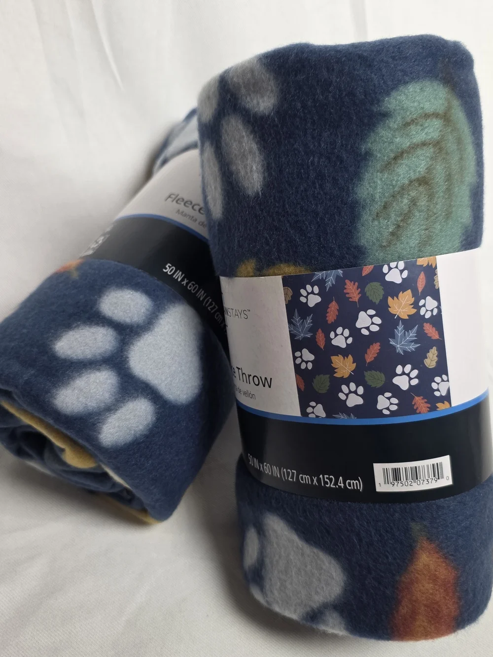 Mainstays Fall Fleece Throw, Paw Prints & Leaf Print Design, 2 Blankets